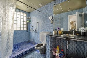 Bathroom- click for photo gallery